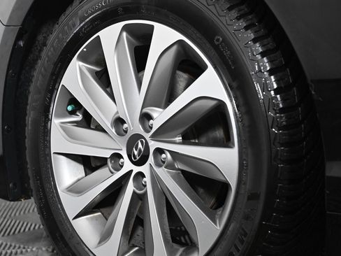 Used 2016 Hyundai Sonata Sport image 30