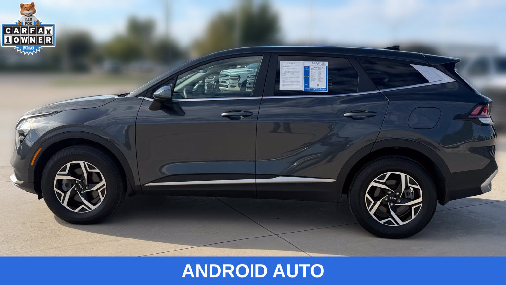 Used 2023 Kia Sportage LX AWD/4WD image 2