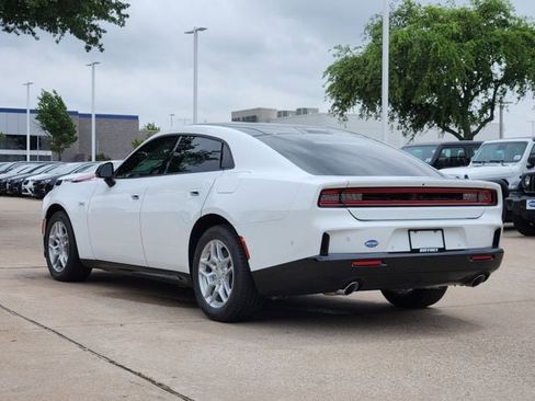 New 2026 Dodge Charger R/T image 4