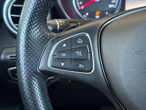 Used 2018 Mercedes-Benz GLC 350e 4MATIC image 36