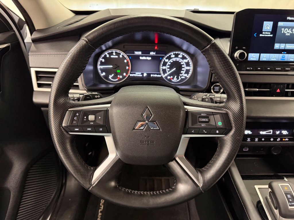 Used 2024 Mitsubishi Outlander SE FWD image 24