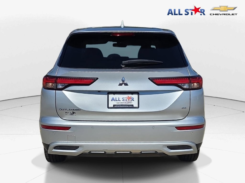 Used 2024 Mitsubishi Outlander SE FWD image 4