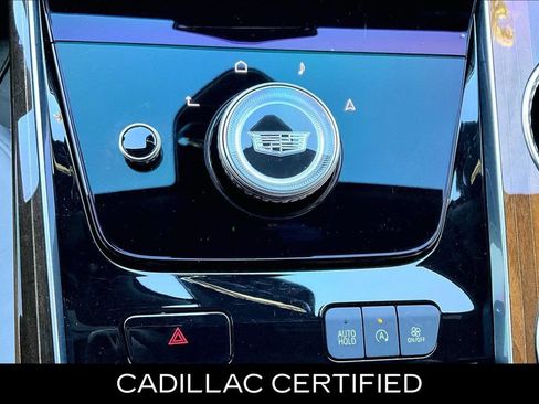Certified 2025 Cadillac Escalade Sport Platinum AWD/4WD image 37