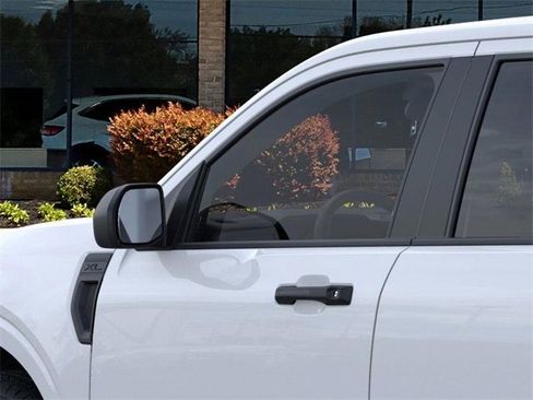 New 2025 Ford Maverick XL image 21