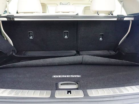 New 2026 Genesis GV70 2.5T Select AWD/4WD image 22