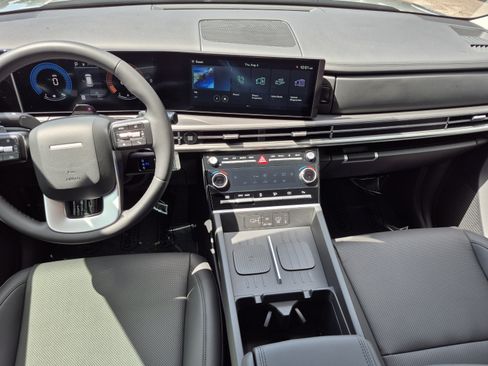 New 2027 Hyundai Santa Fe SEL FWD image 15