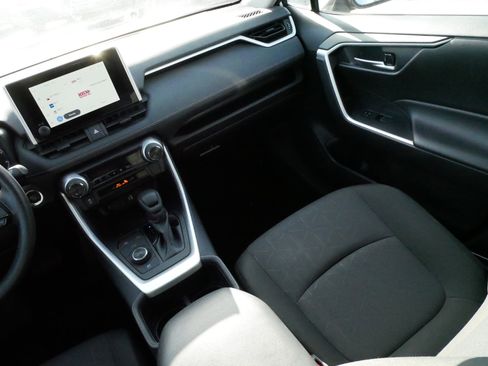 Certified 2024 Toyota RAV4 XLE image 11