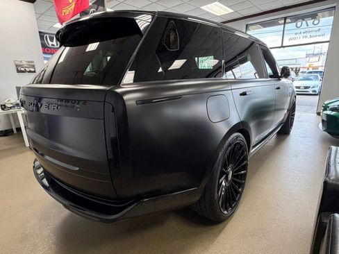 Used 2022 Land Rover Range Rover Long Wheelbase First Edition image 16