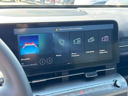 New 2026 Hyundai Kona SEL Premium image 17