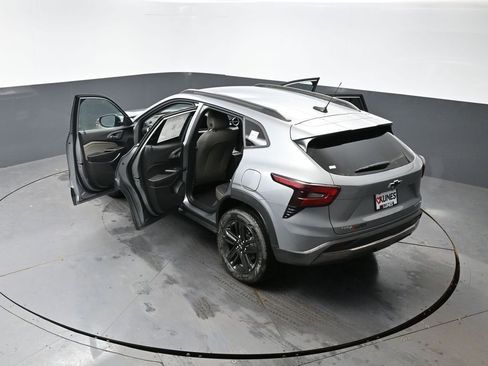 New 2026 Chevrolet Trax ACTIV image 54