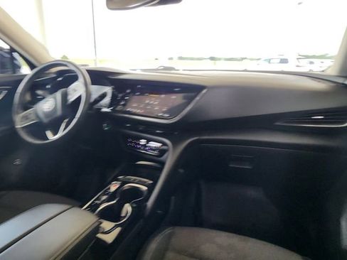 Used 2022 Buick Envision Preferred FWD image 18