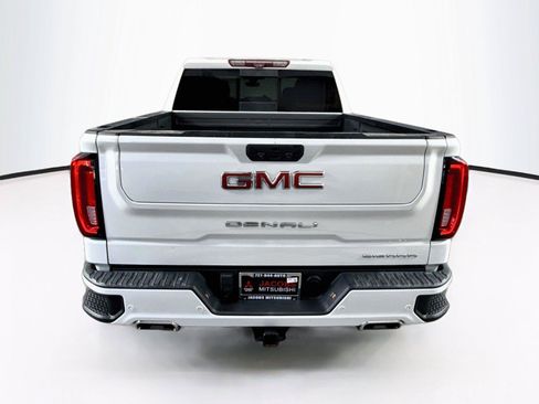 Used 2021 GMC Sierra 1500 Denali w/ Denali Ultimate Package AWD/4WD image 4