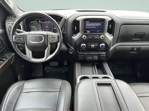 Used 2022 GMC Sierra 3500 Denali AWD/4WD image 17