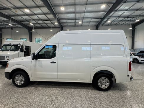 Used 2019 Nissan NV 2500 SV RWD image 7