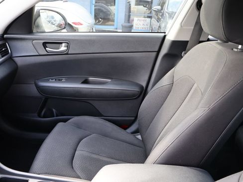 Used 2016 Kia Optima LX w/ Option Group 014 FWD image 34