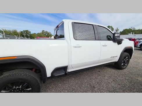 Used 2024 GMC Sierra 2500 AT4 w/ AT4 Premium Plus Package image 25