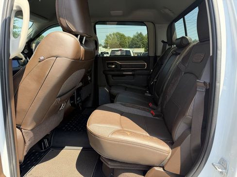 Used 2025 RAM 2500 Limited AWD/4WD image 10