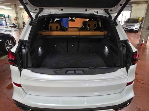 Used 2026 BMW X5 xDrive50e w/ M Sport Package image 13