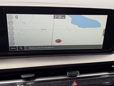 Used 2024 Kia Telluride S FWD image 14