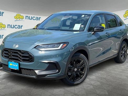 New 2026 Honda HR-V Sport image 4