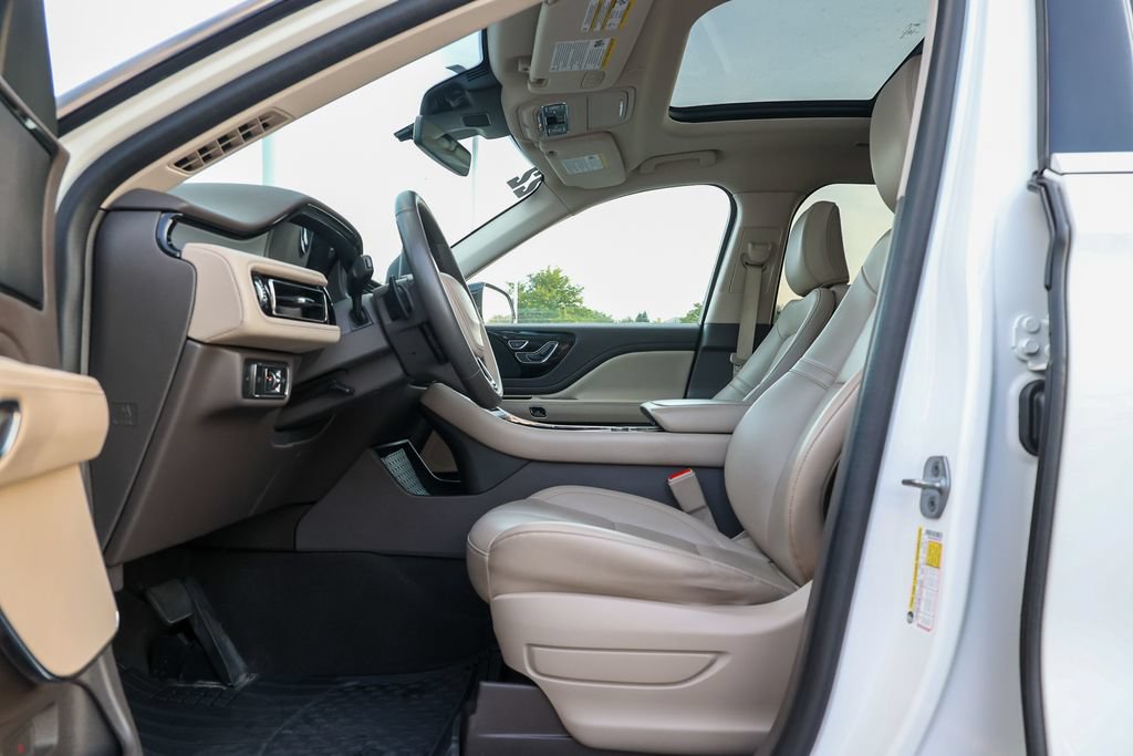 Certified 2022 Lincoln Aviator AWD w/ Premium Package image 31