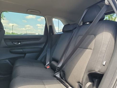 Certified 2025 Honda CR-V LX image 28