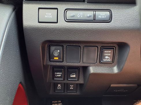 Used 2023 Nissan Frontier PRO-4X w/ Pro-4X Premium Package image 10