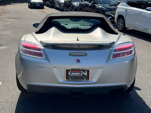 Used 2008 Saturn Sky w/ Premium Trim Package RWD image 5