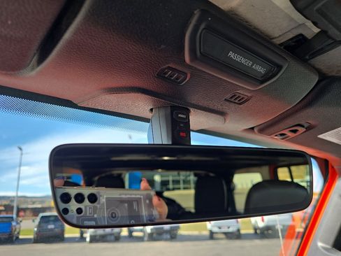 Used 2018 Jeep Wrangler Unlimited Rubicon image 18