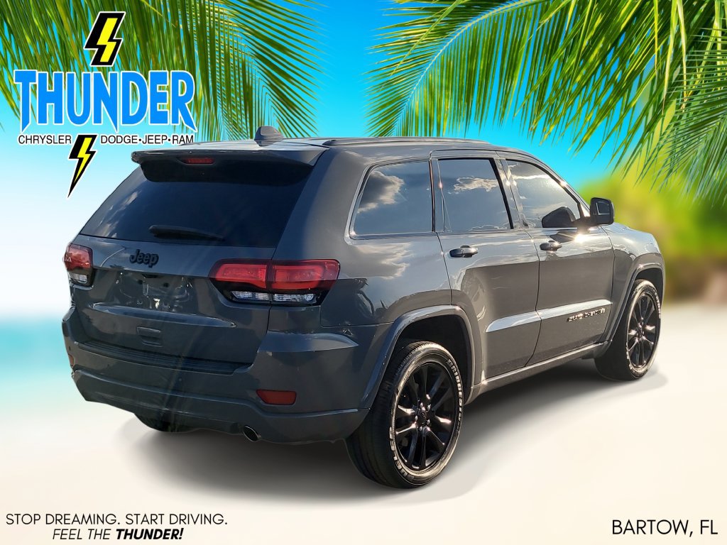 Used 2021 Jeep Grand Cherokee Laredo X RWD image 4