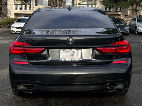 Used 2019 BMW 740i w/ M Sport Package image 13