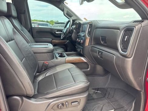 Used 2022 Chevrolet Silverado 1500 High Country AWD/4WD image 25
