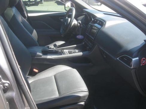 Used 2018 Jaguar F-PACE Premium AWD/4WD image 22