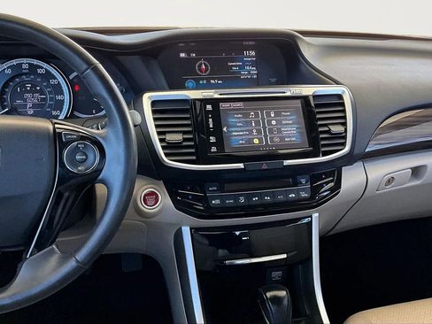 Used 2016 Honda Accord EX-L image 9