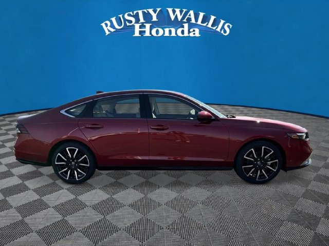 New 2026 Honda Accord Touring image 2