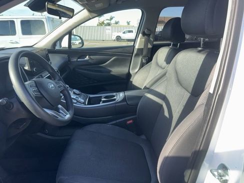 Used 2022 Hyundai Santa Fe SEL image 9