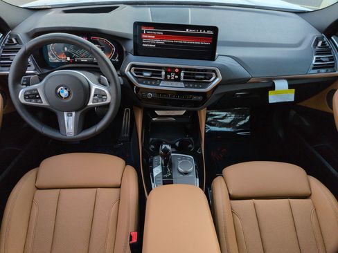 Used 2025 BMW X4 xDrive30i w/ Premium Package image 29