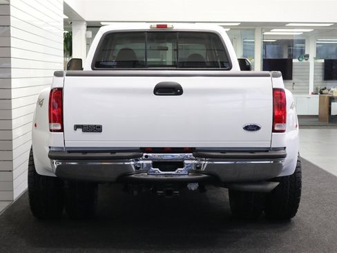 Used 2000 Ford F350 Lariat image 9