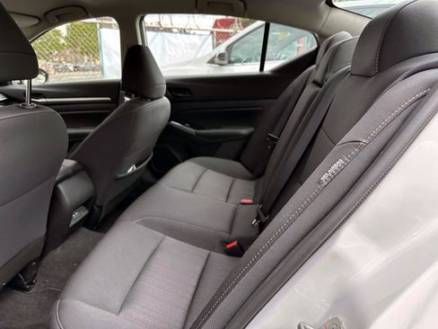 Certified 2023 Nissan Altima 2.5 SV AWD/4WD image 12