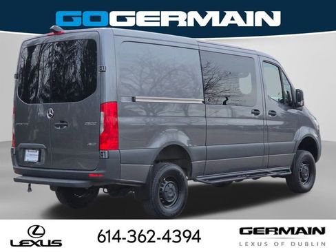 Used 2025 Mercedes-Benz Sprinter 2500 image 10