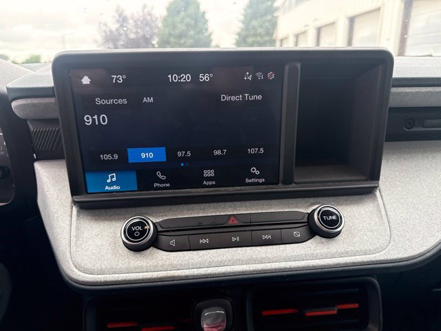 Used 2022 Ford Maverick XLT FWD image 2