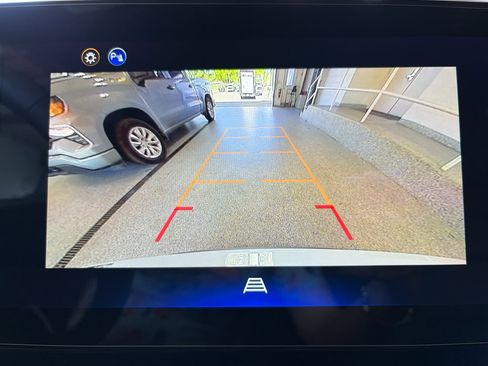 New 2026 Chevrolet Equinox LT FWD image 24