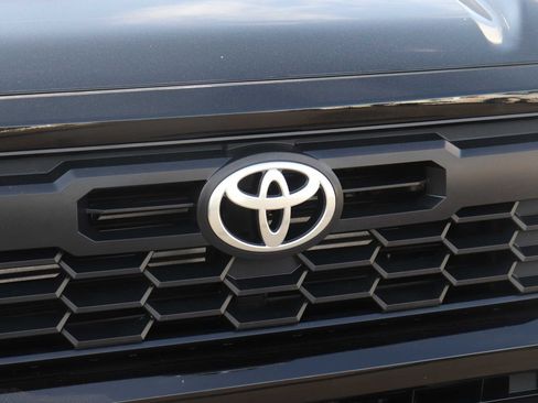 Used 2024 Toyota Tacoma TRD Sport RWD image 13