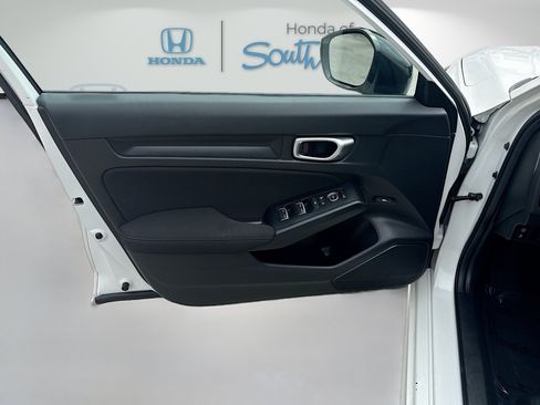 Certified 2024 Honda Civic Sport image 18