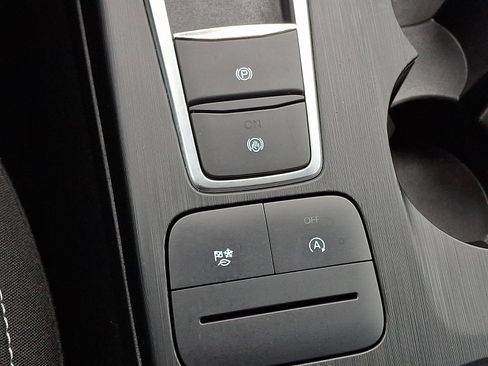 Certified 2023 Ford Escape Active AWD/4WD image 26
