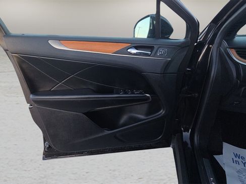 Used 2019 Lincoln MKC Select w/ Select Plus Package image 22