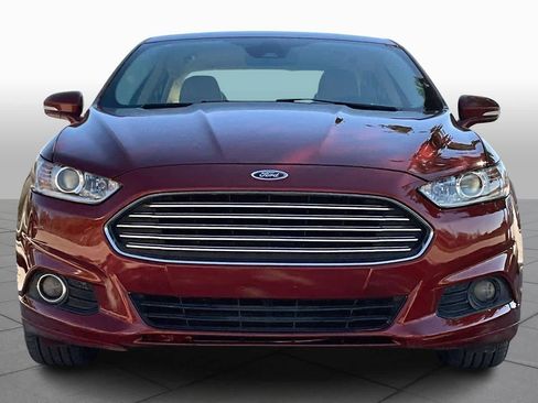 Used 2014 Ford Fusion SE w/ Equipment Group 202A image 4