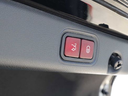 Used 2019 Mercedes-Benz E 450 4MATIC Sedan image 59
