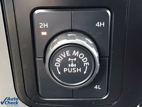 Used 2024 Ford F150 XLT w/ Mobile Office Package image 29