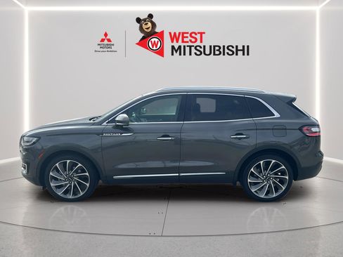 Used 2019 Lincoln Nautilus Reserve w/ Ultimate Package image 3